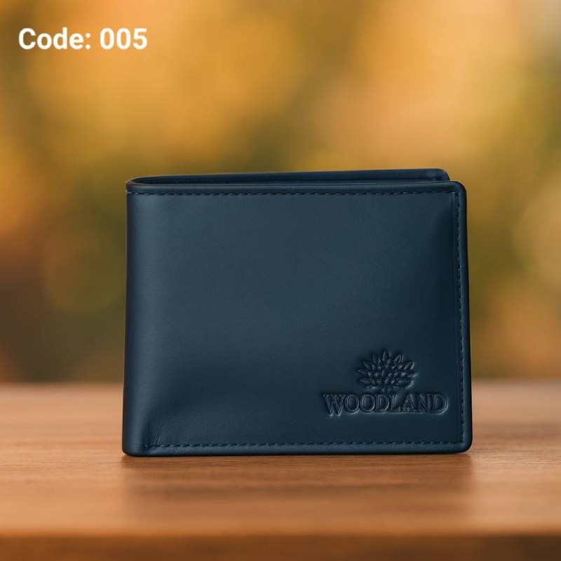 Woodland Premium Genuine Cow Leather Men’s Slim Bifold Wallet – 13 Card Slots & Secure Money Compartment