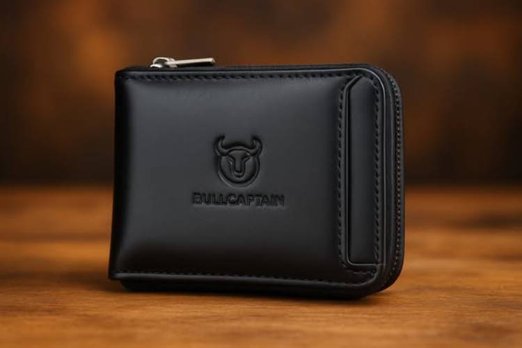 Bullcaptain & Maisha Leather Premium Leather Zipper Wallet – A Perfect Blend of Style, Security, and Durability